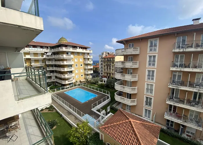 Lejlighed Magnan 2p-piscine, Clim, Parking *