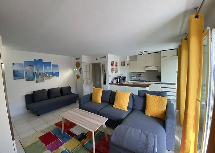 Magnan 2p-piscine, Clim, Parking * Nice